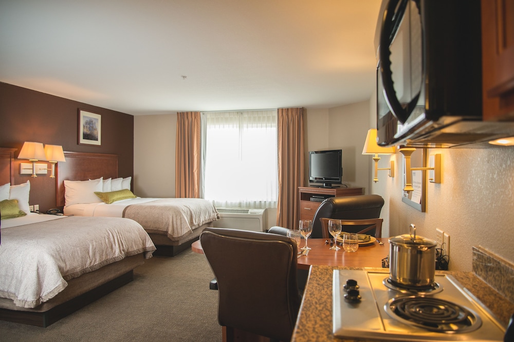 Candlewood Suites Loveland an IHG Hotel - photo 2