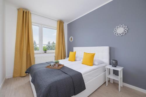 Apartament Rodzinny z 2 Sypialniami & Klimatyzacja by Noclegi Renters — 4-Star Luxury Hotel in Krakow, Poland