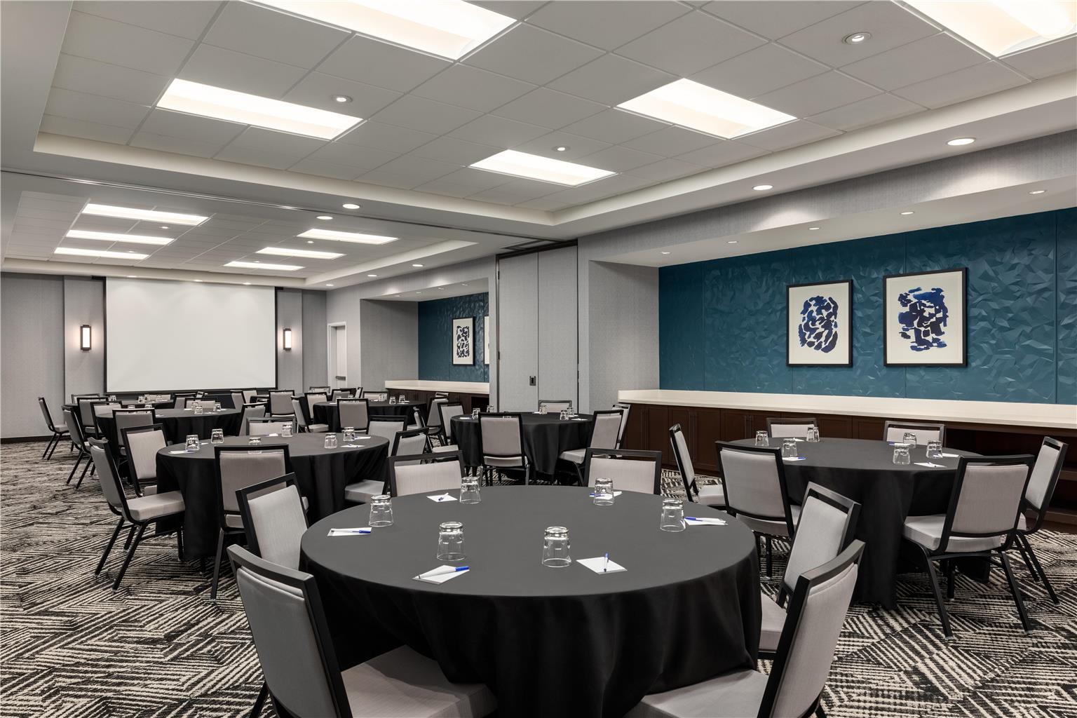 Hyatt Place Bloomington - photo 32
