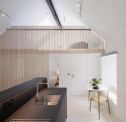 Eastside Architect Designed Retreat With Wood Fired Sauna — Penicuik