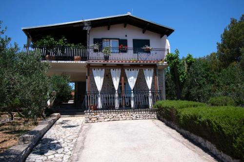 Apartment Magdalena — 4-Star Luxury Hotel in Sibenik, Croatia