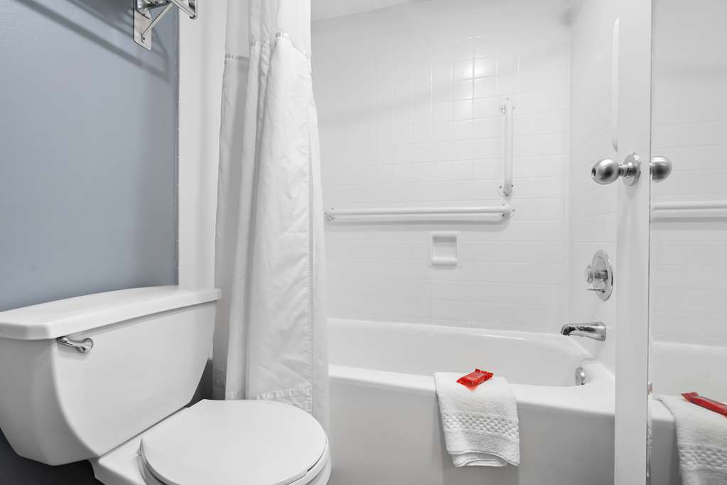 SureStay Plus Hotel by Best Western Brandywine Valley - photo 41