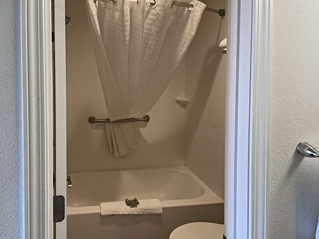 Quality Inn Clinton North - photo 24