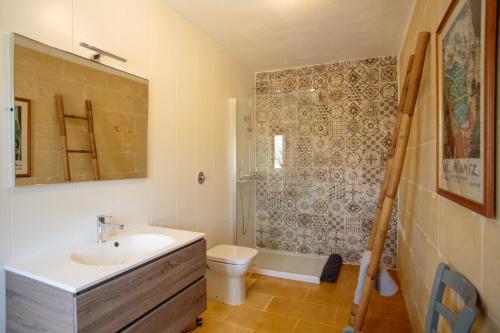 Crosslanes BB — 4-Star Luxury Hotel in Kercem, Malta