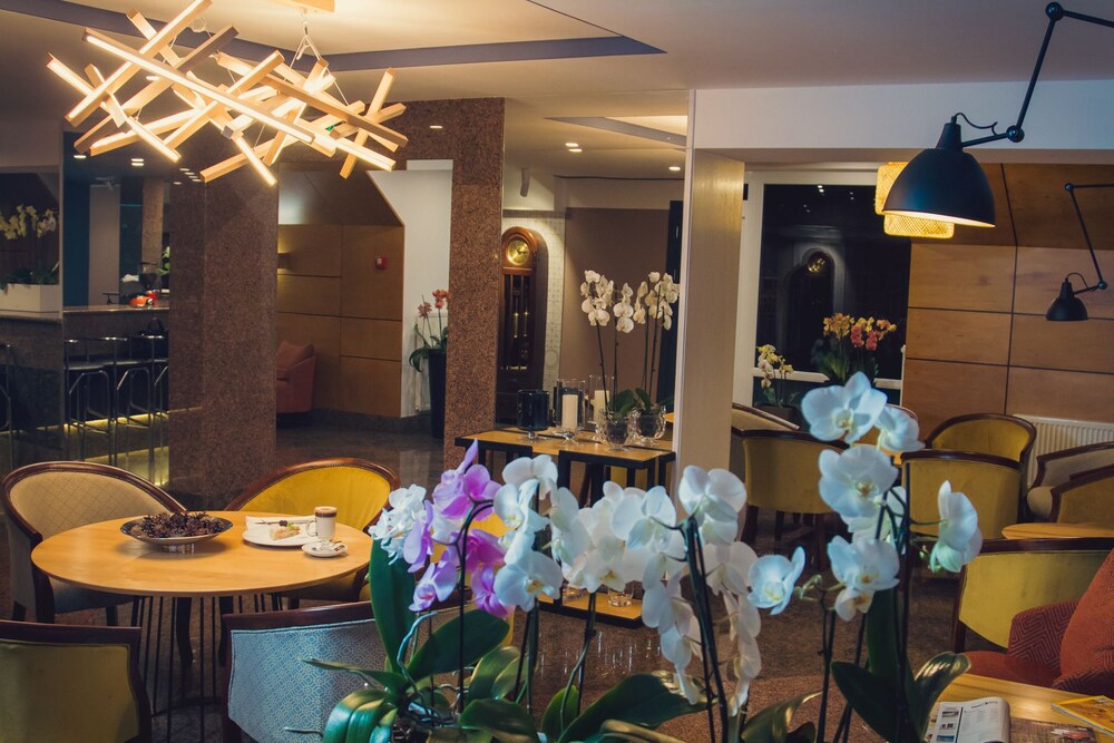 Hotel Ukraina — Cherkasy — photo 3