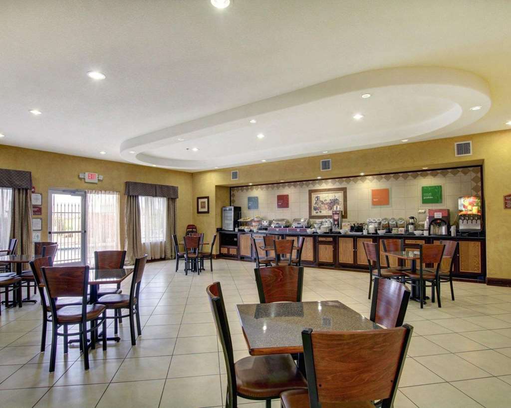 Comfort Inn & Suites Alvarado - photo 26