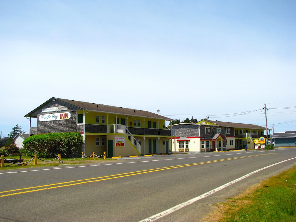 Pacific City Inn - photo 31