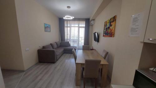 Heart of Ortachala 2Bedrooms with open view