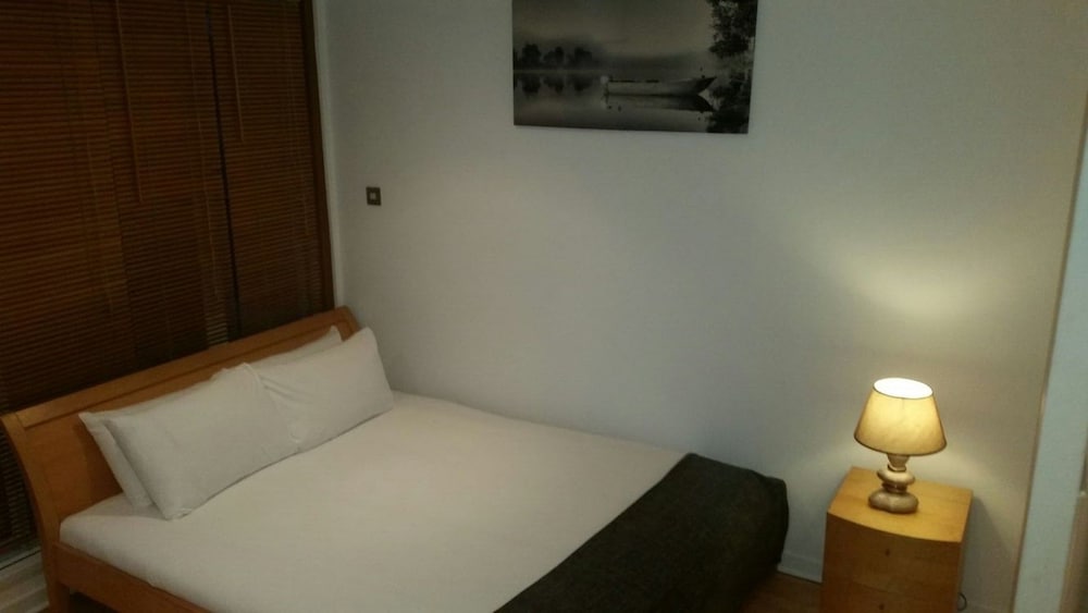 MetroStays Stephen's Green 7 3 — 4-Star Luxury Hotel in Dublin, Republic of Ireland
