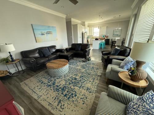 Sunny Catalina — 4-Star Luxury Hotel in Galveston, United States