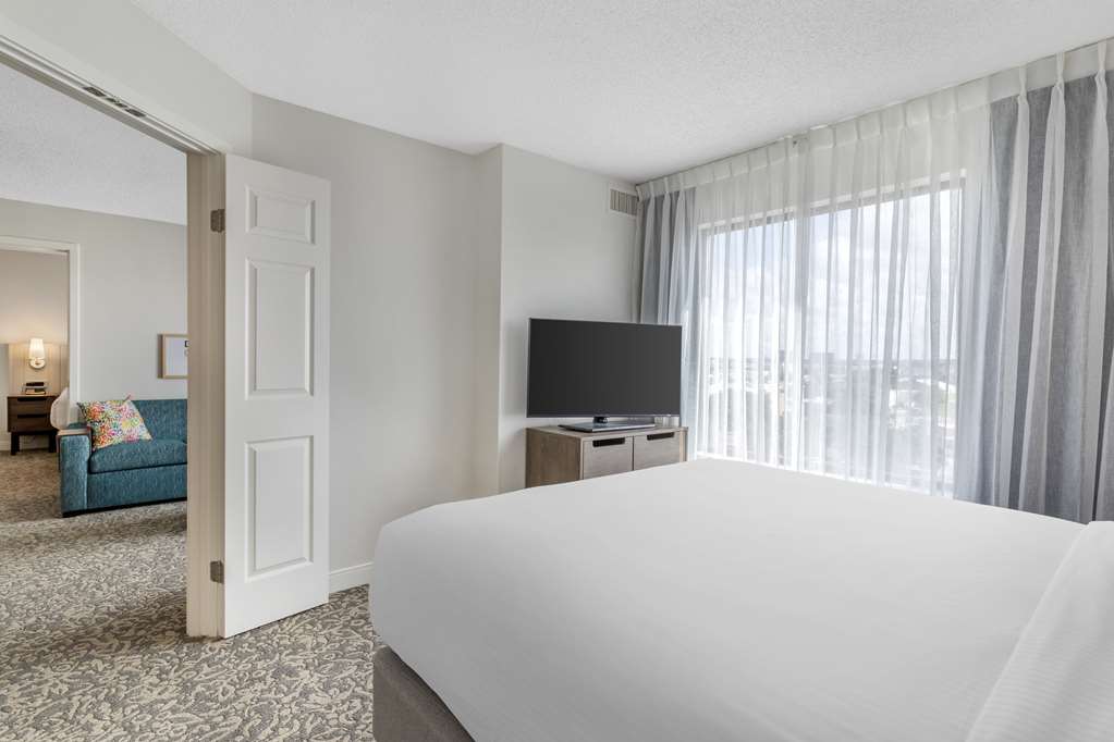 Sonesta ES Suites San Antonio Downtown Alamo Plaza - photo 20