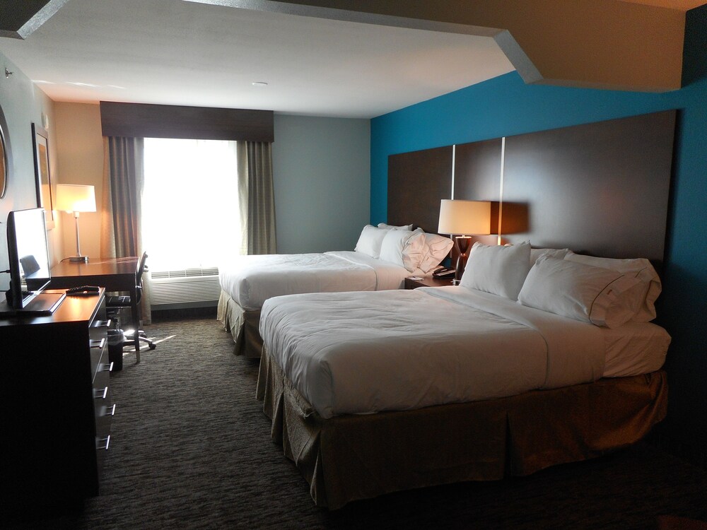Holiday Inn Express & Suites North Carmel Westfield by IHG - photo 4