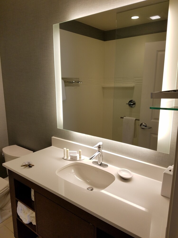Residence Inn by Marriott Omaha Aksarben Village - photo 12
