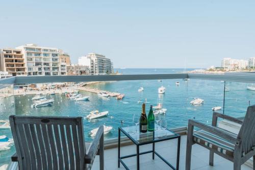 Luxury Sea View Apartment in Prime Location — 4-Star Luxury Hotel in San Giljan, Malta