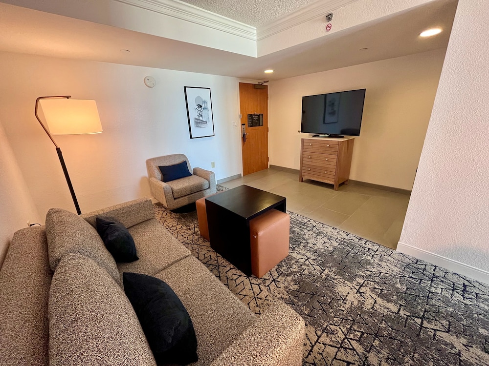 Sheraton Virginia Beach Oceanfront Hotel - photo 76
