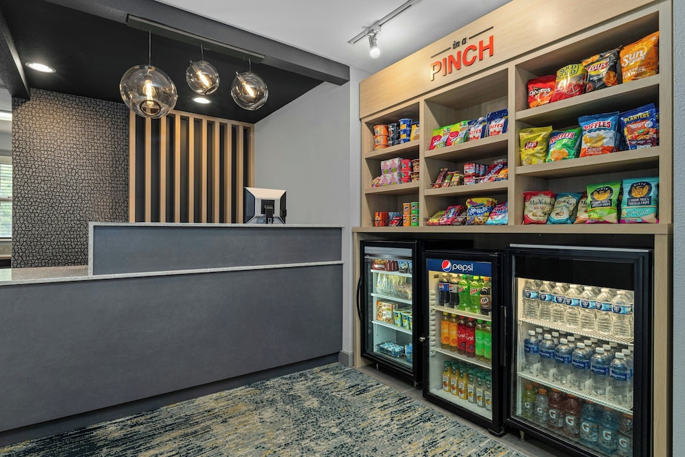 TownePlace Suites by Marriott Minneapolis West StLouis Park - photo 3