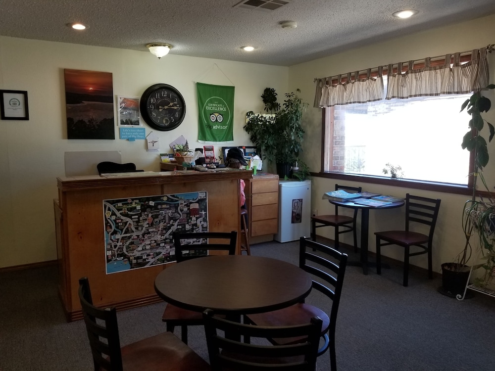 Pointe West Resort Motel - photo 2