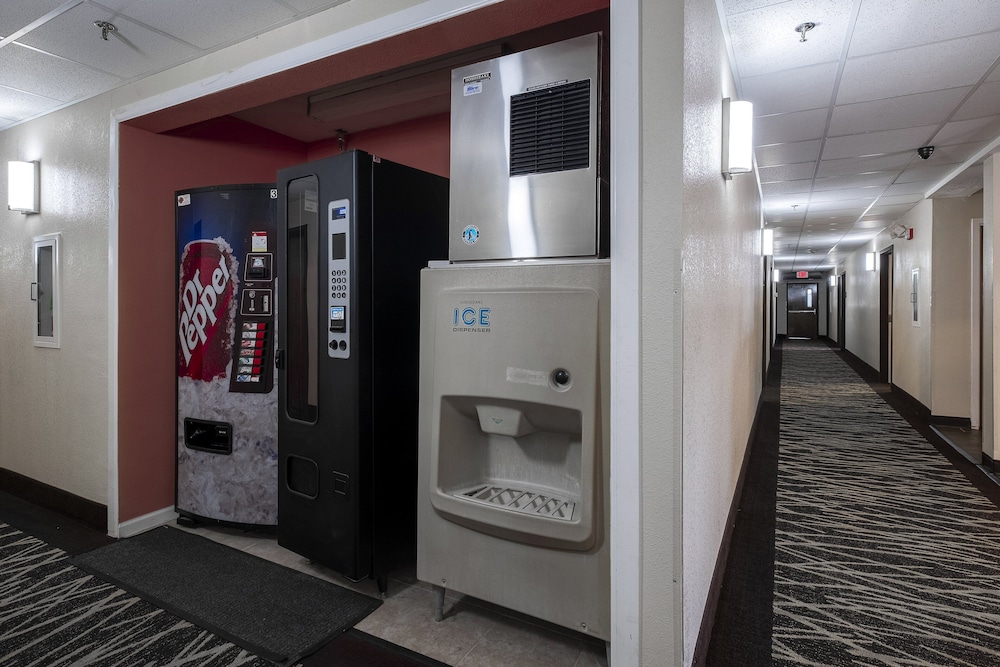 Red Roof Inn Springfield MO - photo 27