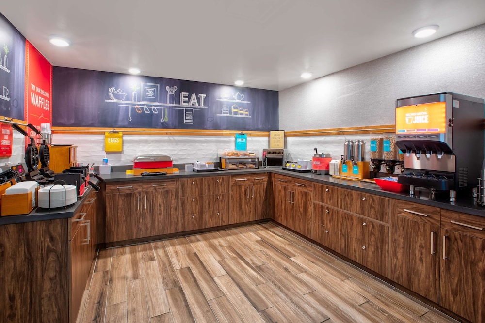 Hampton Inn Daytona Ormond Beach - photo 33