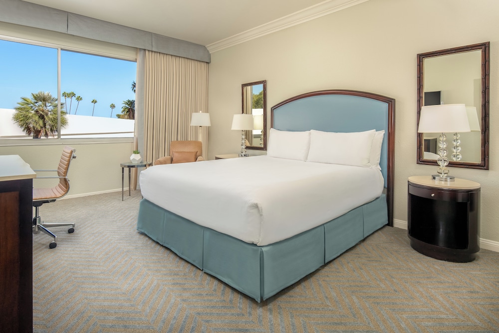The Beverly Hilton - photo 22