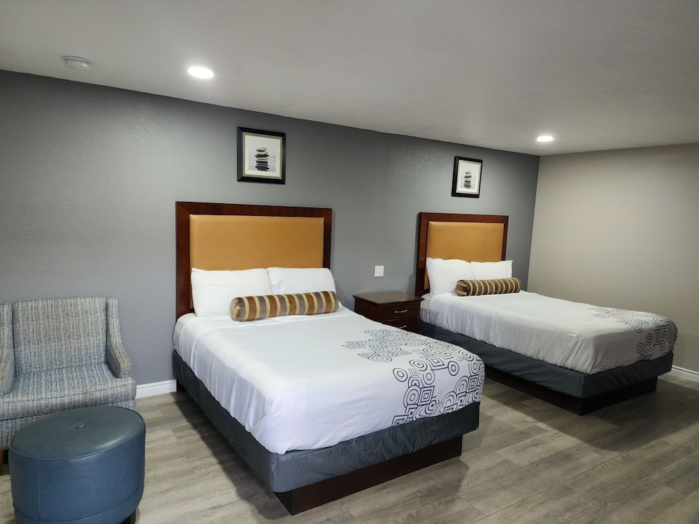 Star Inn - photo 13