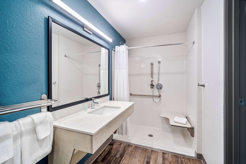 Woodspring Suites Fort Myers Cape Coral - photo 37
