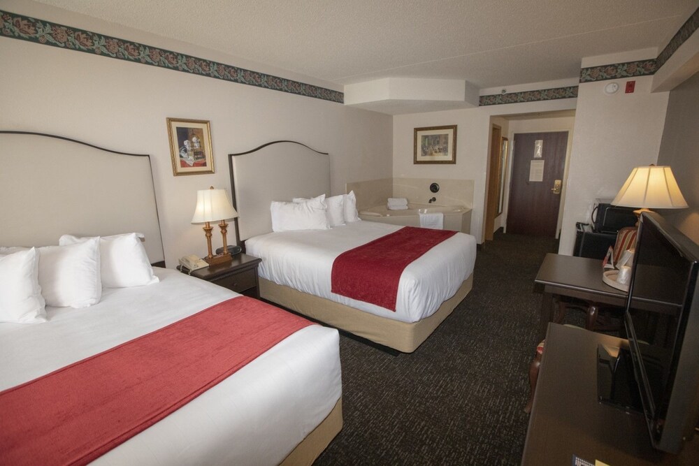 Hotel Grand Victorian - photo 7