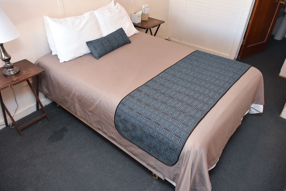 Panamint Springs Resort - photo 13