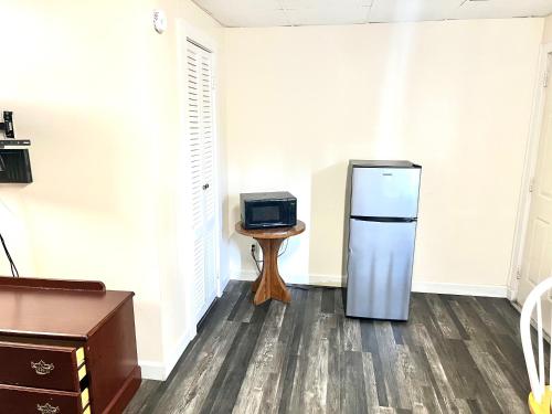 Best In Town Motel - featured photo