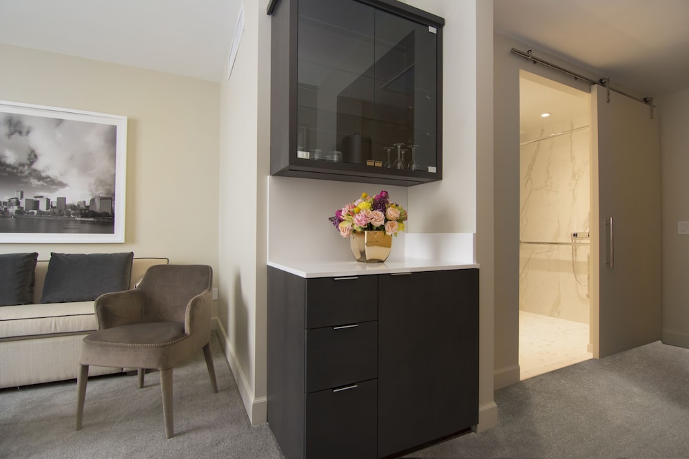 The Benson Portland Curio Collection by Hilton - photo 32