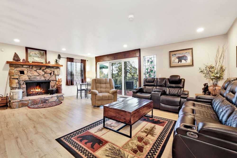 A Hidden Asset #2379 in Big Bear Lake, United States