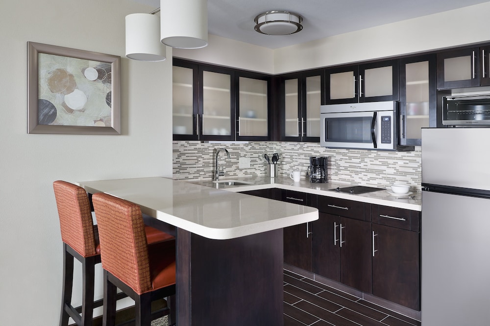 Staybridge Suites Montgomeryville by IHG - photo 9