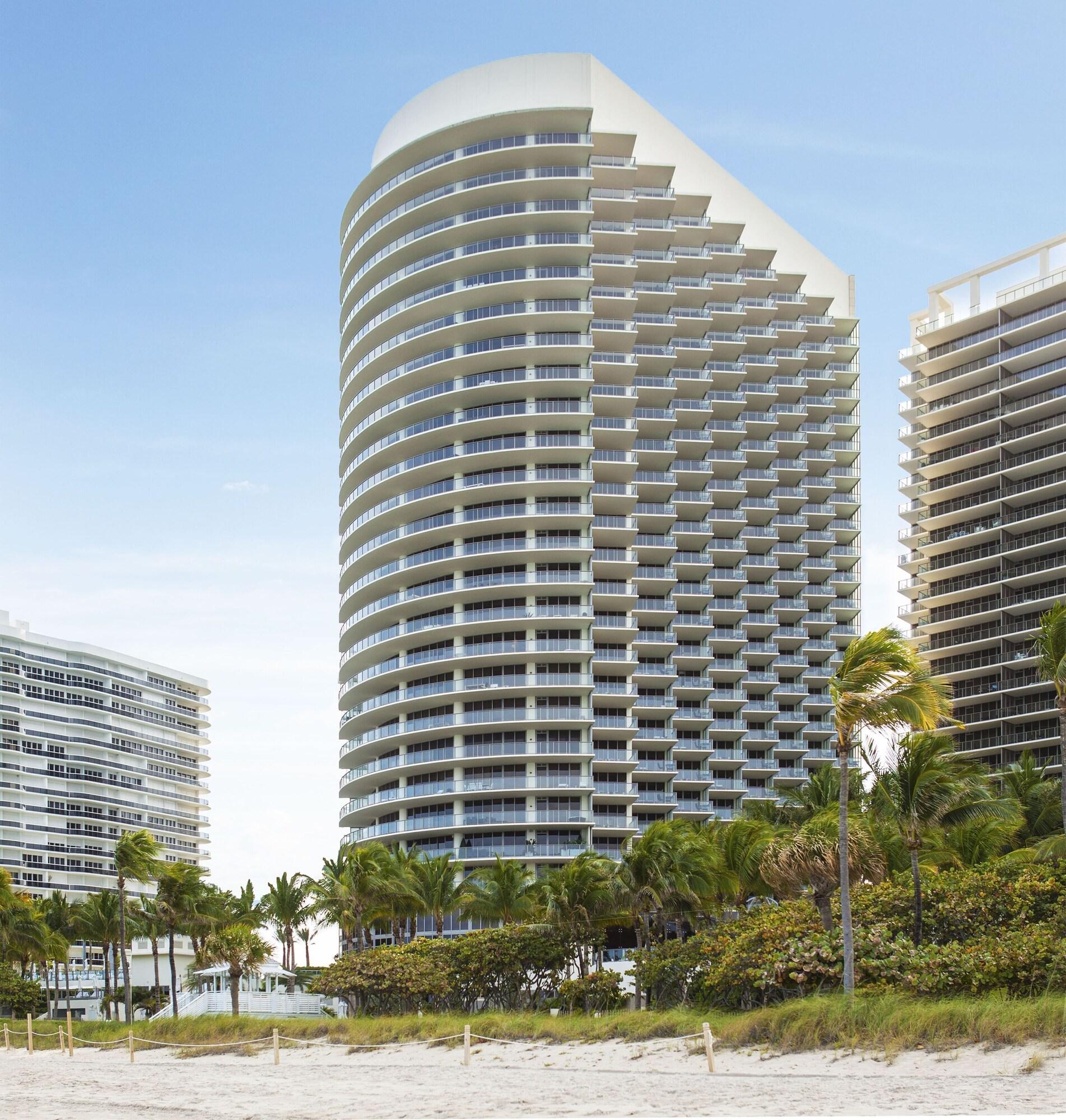 The St. Regis Bal Harbour Resort - photo 2