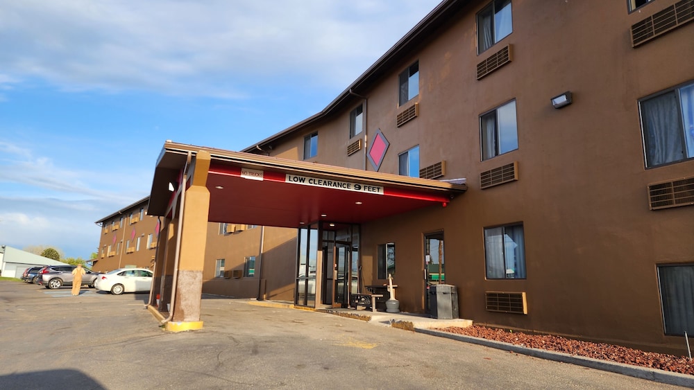 Super 8 By Wyndham Great Falls MT - photo 19
