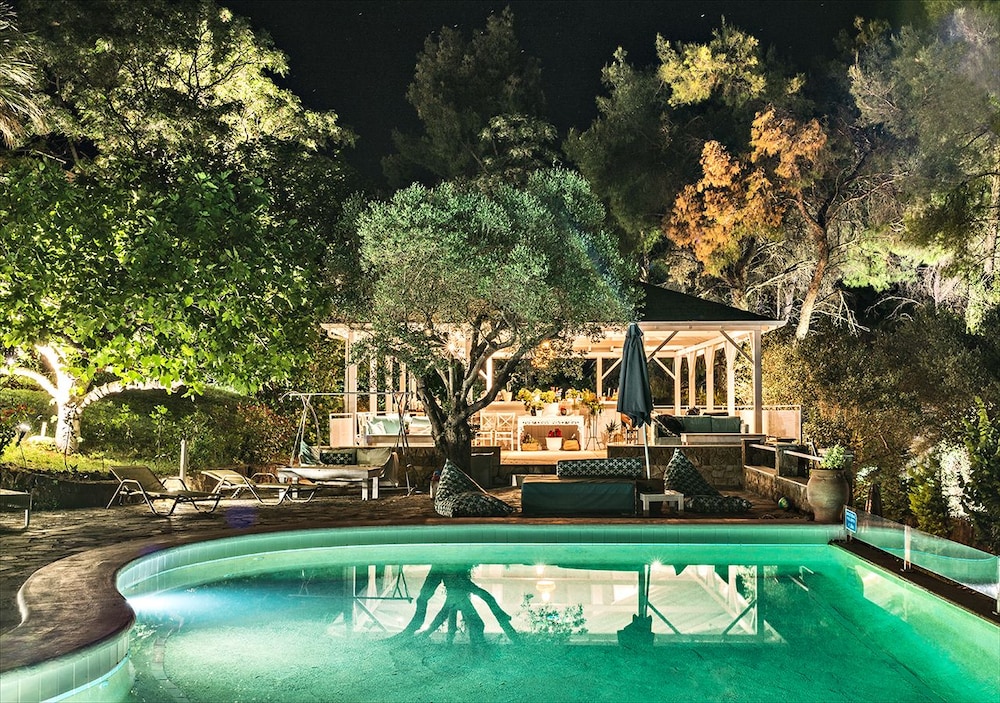 Sanidiamonds — 4-Star Luxury Hotel in Kassandreia, Greece