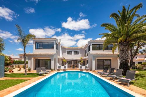 Casa Diamante — 4-Star Luxury Hotel in Carvoeiro, Portugal