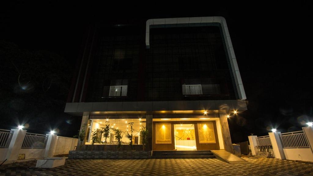 Athirappilly Rainland Resort in Trichur, India