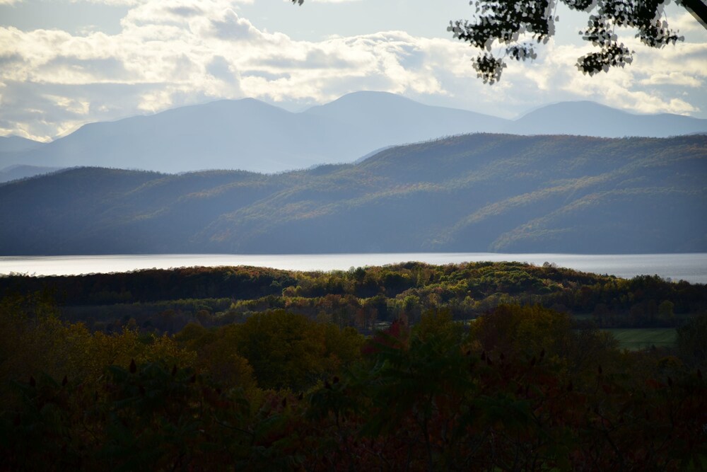 Mt. Philo Inn - photo 126