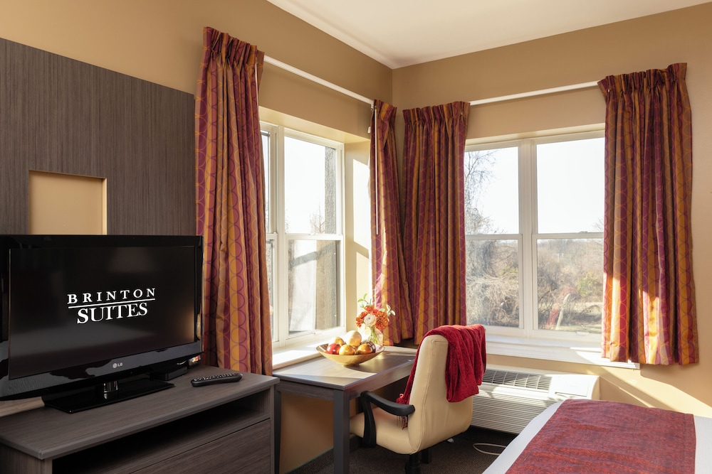 Brinton Suites - photo 9