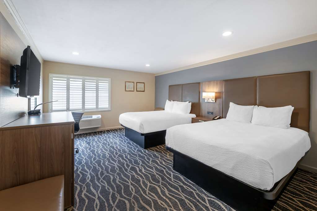 Best Western Plus Hill House - photo 36