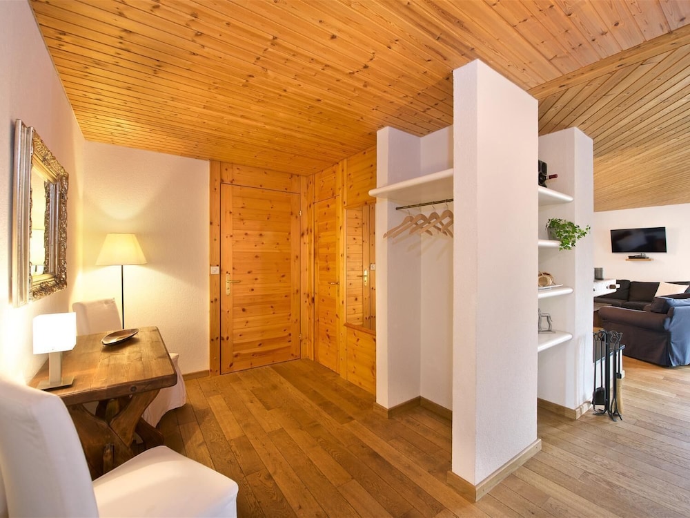 Schweizerhof Ferienwohnungen Lenzerheide — Chur — photo 3