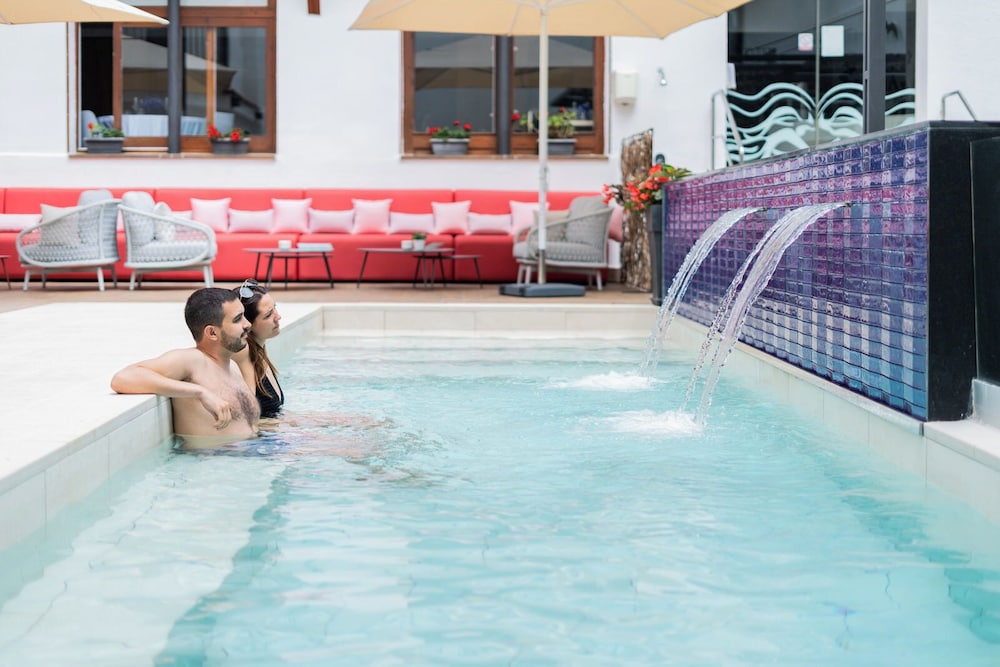 Neptuno Aparthotel in Calella, Spain