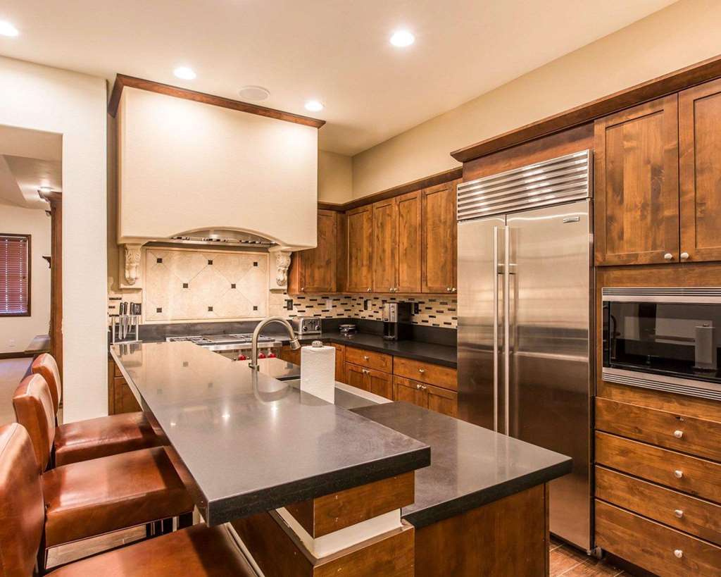 Bluegreen Vacations Big Bear Village an Ascend Collection Resort - photo 34