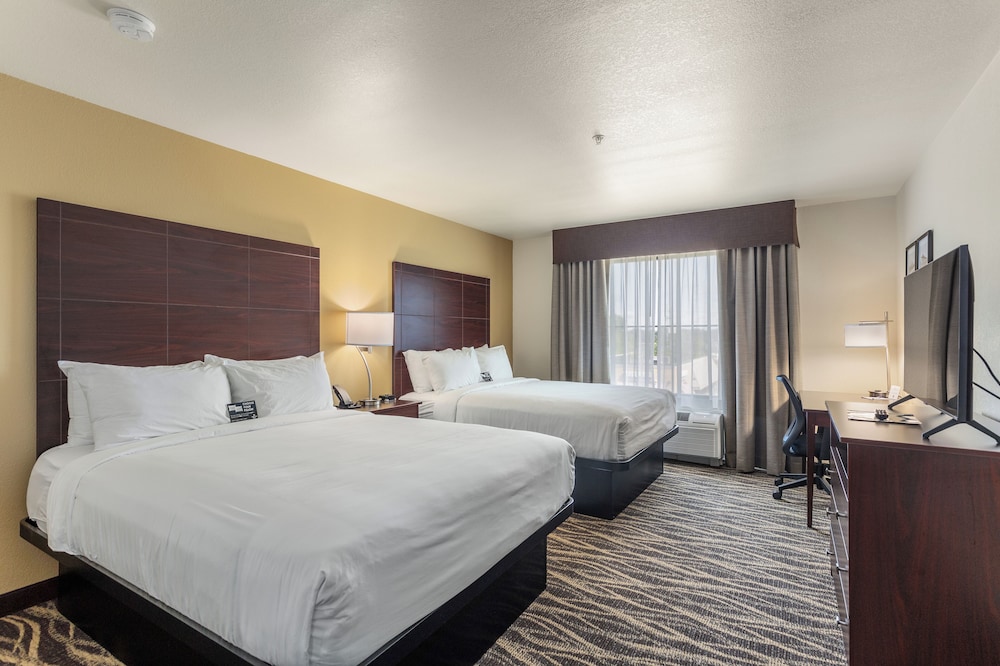 Cobblestone Hotel & Suites De Pere Green Bay - photo 32