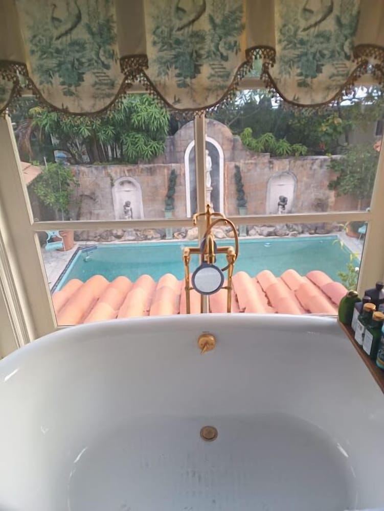 Benzel Mansion - photo 10
