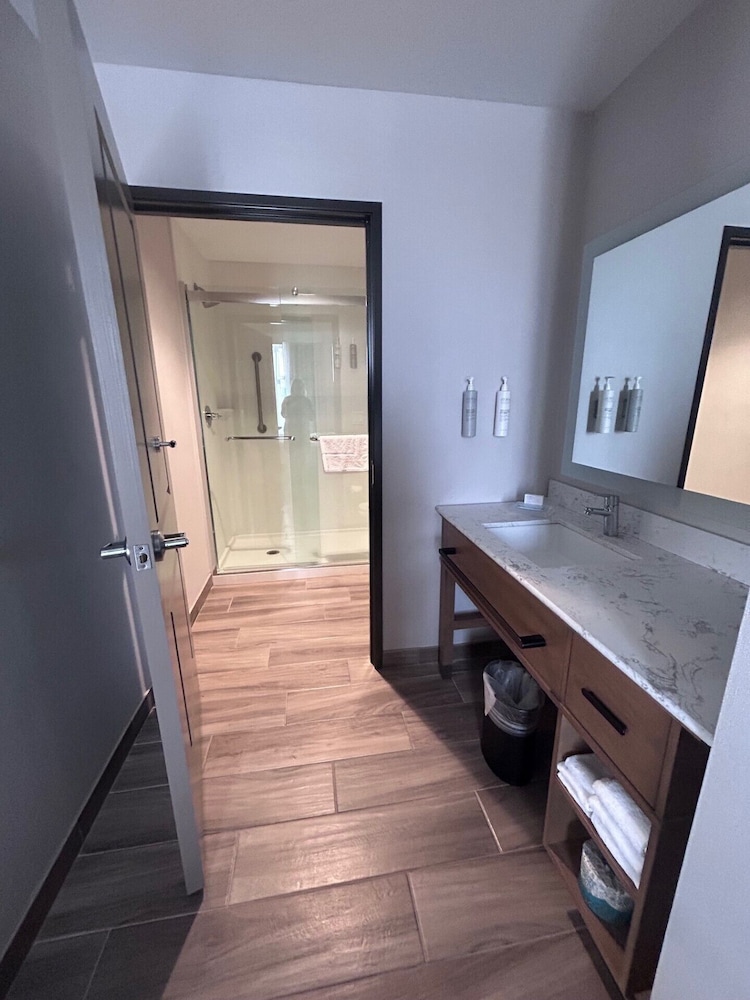 Homewood Suites by Hilton Santa Clarita - photo 23