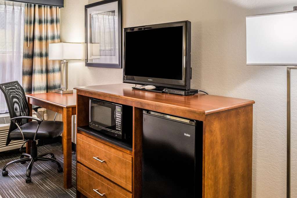 Quality Inn Alexander City - photo 21