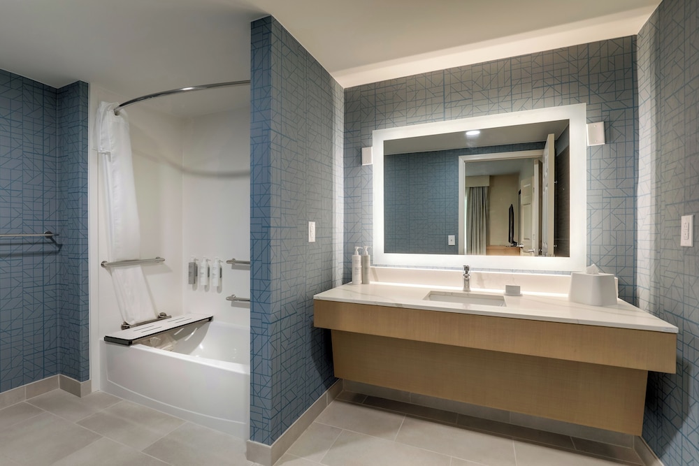 Homewood Suites by Hilton Charleston Mt Pleasant - photo 20