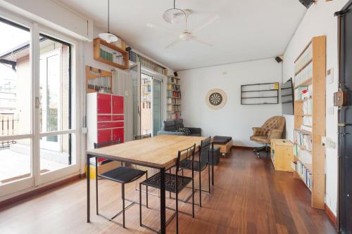 GuestHost APT with huge Terrace Calvairate District — 4-Star Luxury Hotel in Milan, Italy
