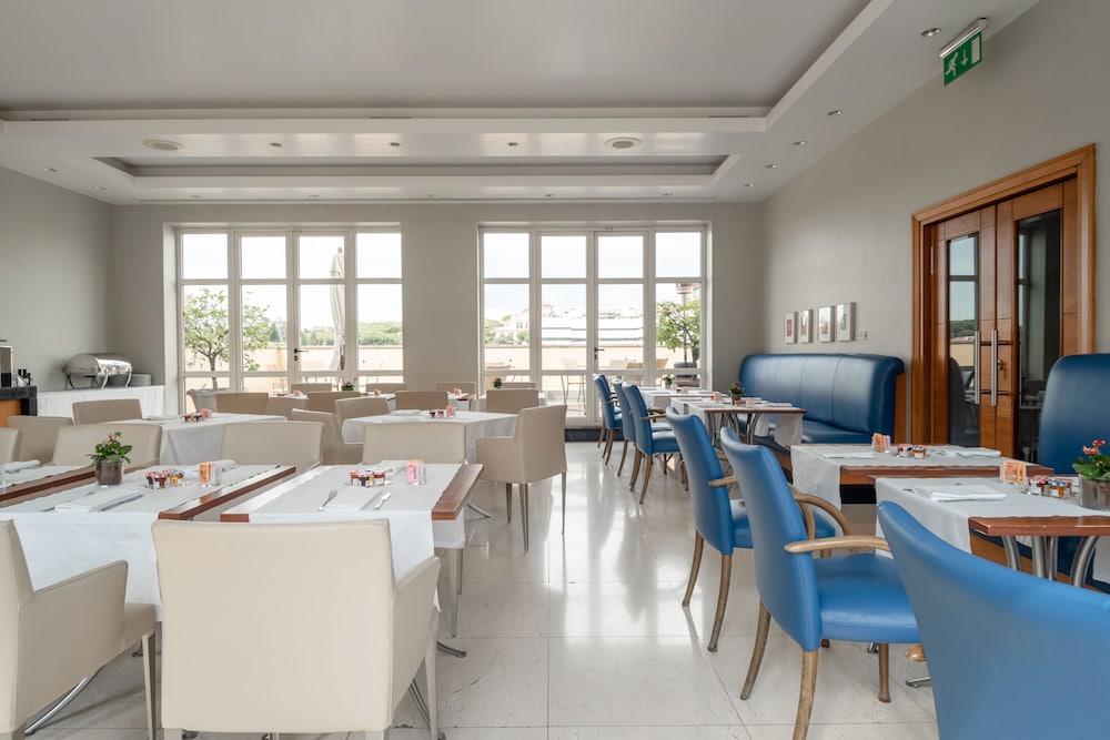 מזון ומשקאות